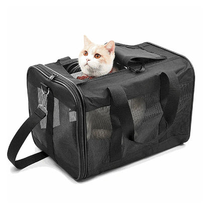 Portable pet carrier bag