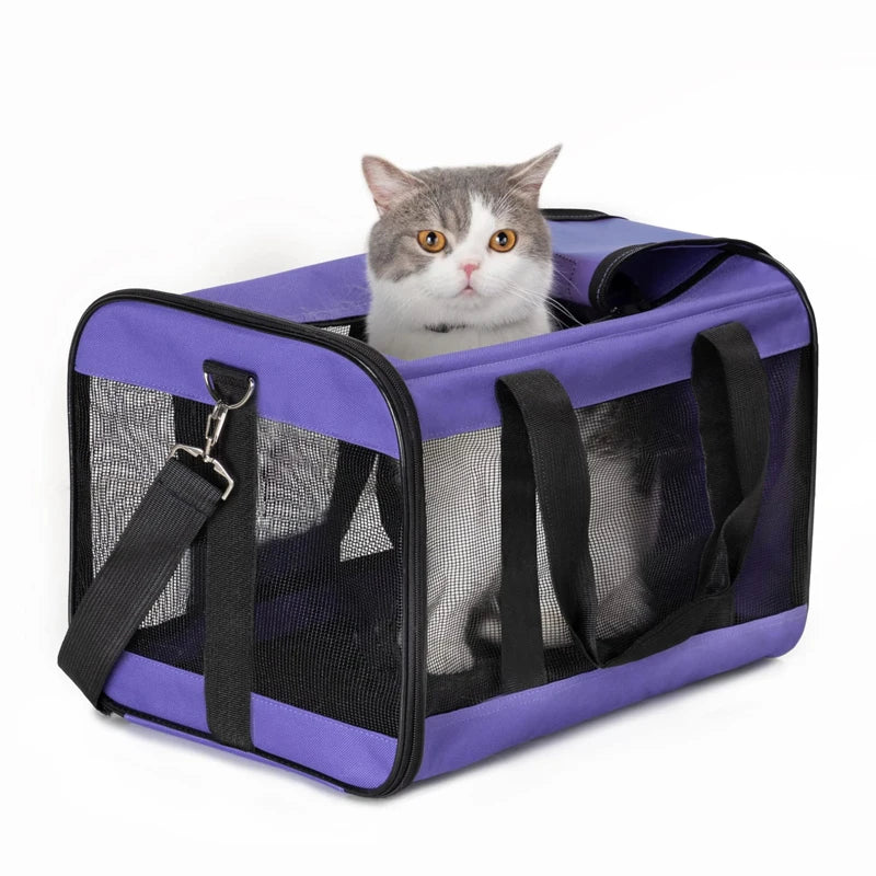 Portable pet carrier bag